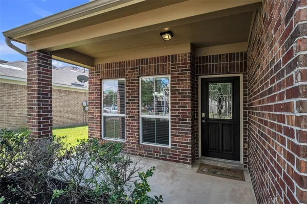 $300,000 | 4951 Evergreen Haven Court, Houston, TX 77084