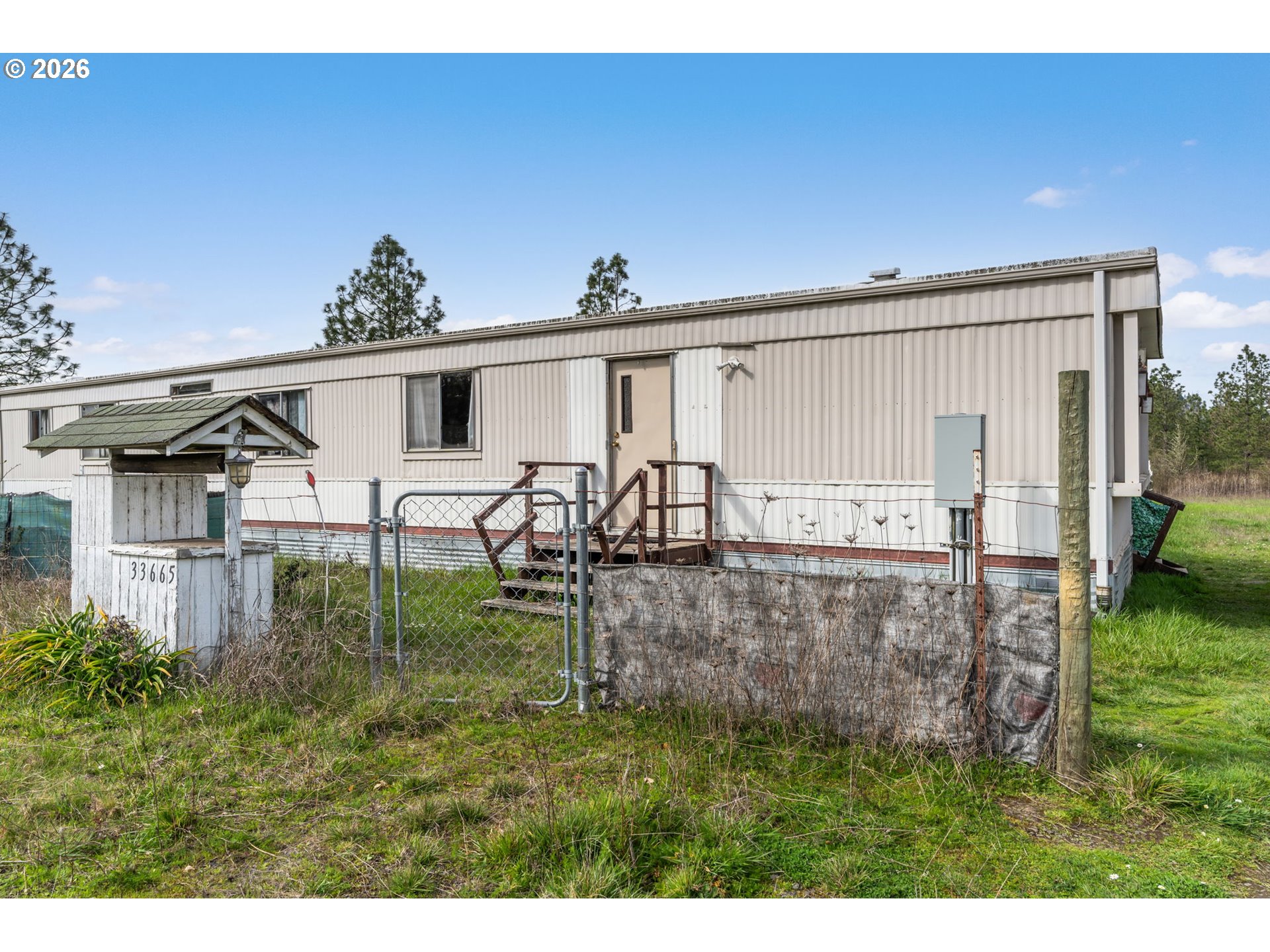33665 Hampton Road Eugene, OR 97405 - Photo 2 of 30 Gallery Image 2