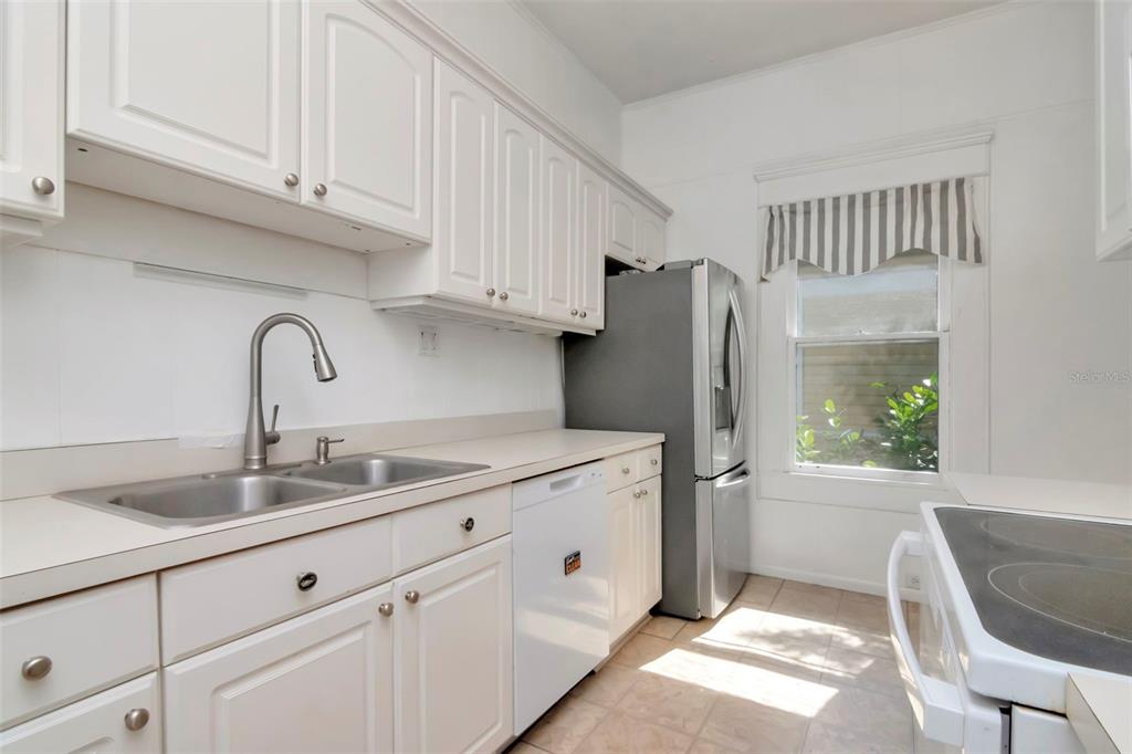 1012 South Rome Avenue Tampa, FL 33606 - Photo 15 of 26