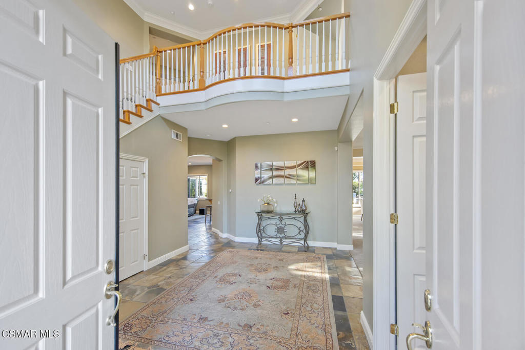 7012 Hogan Street Moorpark, CA 93021 - Photo 12 of 76