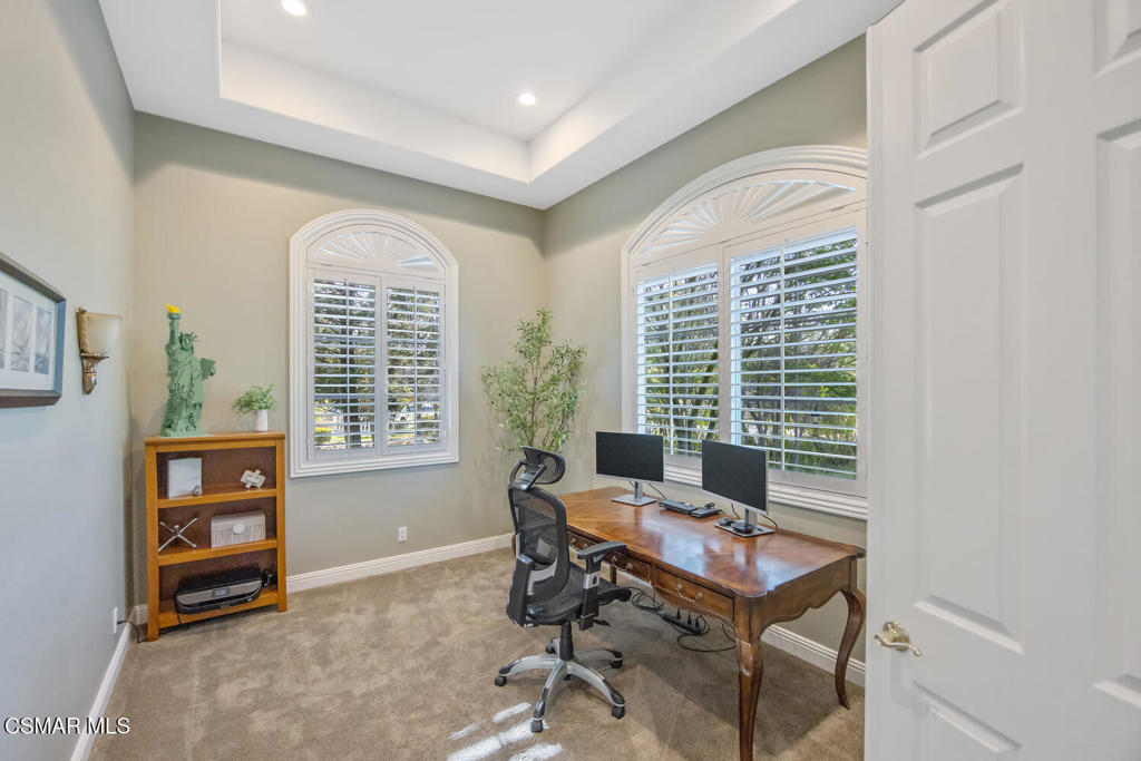 7012 Hogan Street Moorpark, CA 93021 - Photo 13 of 76