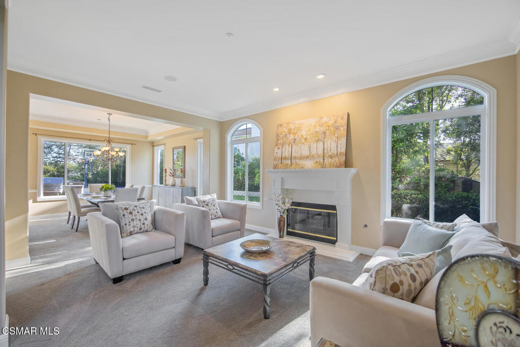 7012 Hogan Street Moorpark, CA 93021 - Photo 15 of 76