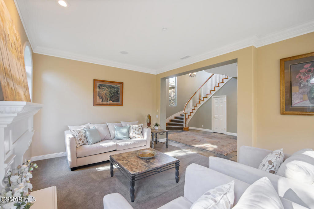 7012 Hogan Street Moorpark, CA 93021 - Photo 16 of 76