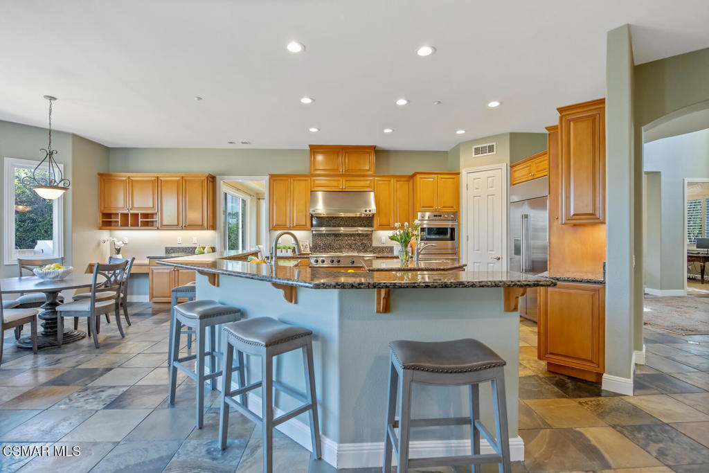 7012 Hogan Street Moorpark, CA 93021 - Photo 22 of 76