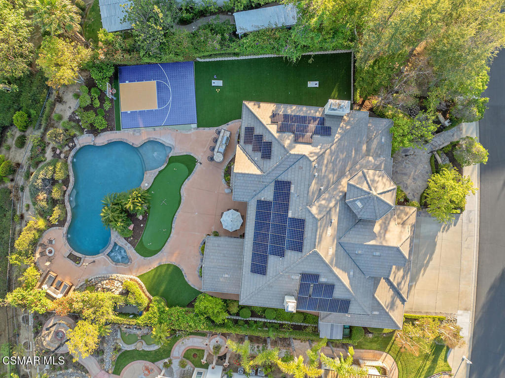 7012 Hogan Street Moorpark, CA 93021 - Photo 3 of 76