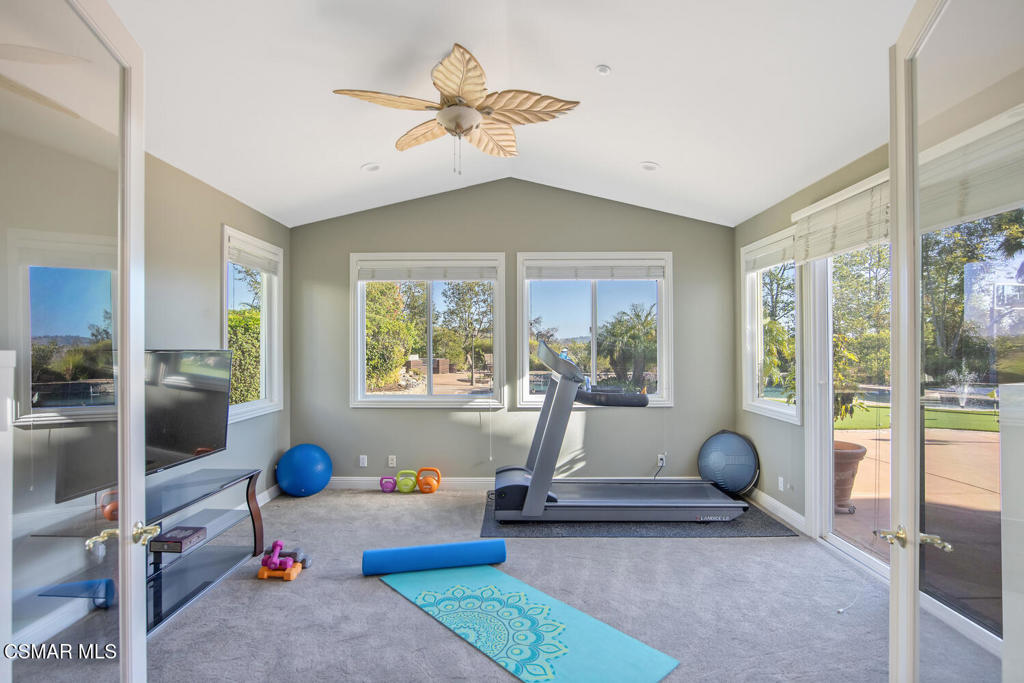 7012 Hogan Street Moorpark, CA 93021 - Photo 34 of 76