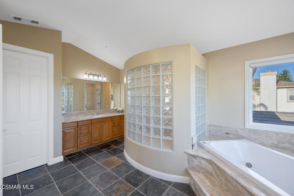 7012 Hogan Street Moorpark, CA 93021 - Photo 56 of 76