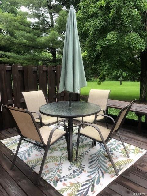 5467 Maple Ridge Road, Unit 17 Haslett, MI 48840 - Photo 3 of 25