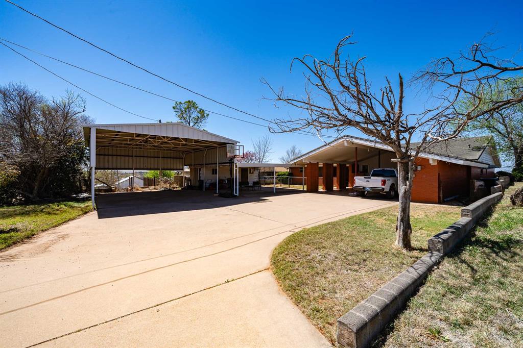 412 North Orange Street Roby, TX 79543 - Photo 28 of 32