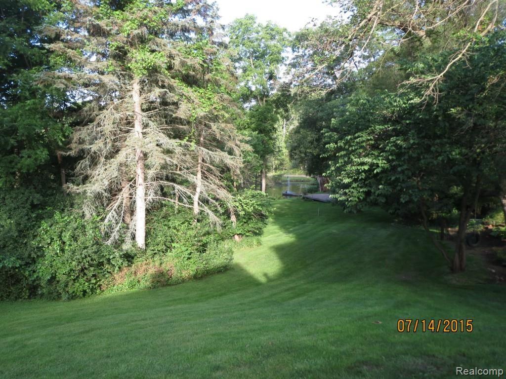 3143 Walnut Lake Road West Bloomfield, MI 48322 - Photo 45 of 64 IMG_7271.jpg