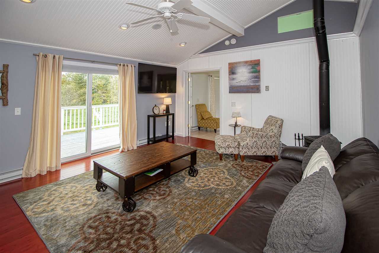 210 Ray Hill Road Wilmington, VT 05363 - Photo 3 of 18 Gallery Image 3