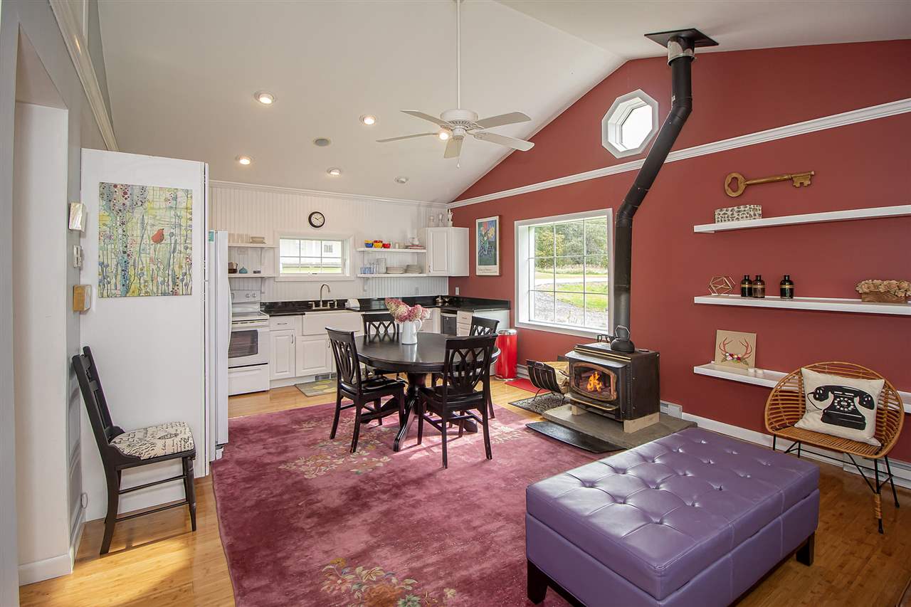 210 Ray Hill Road Wilmington, VT 05363 - Photo 4 of 18 Gallery Image 4