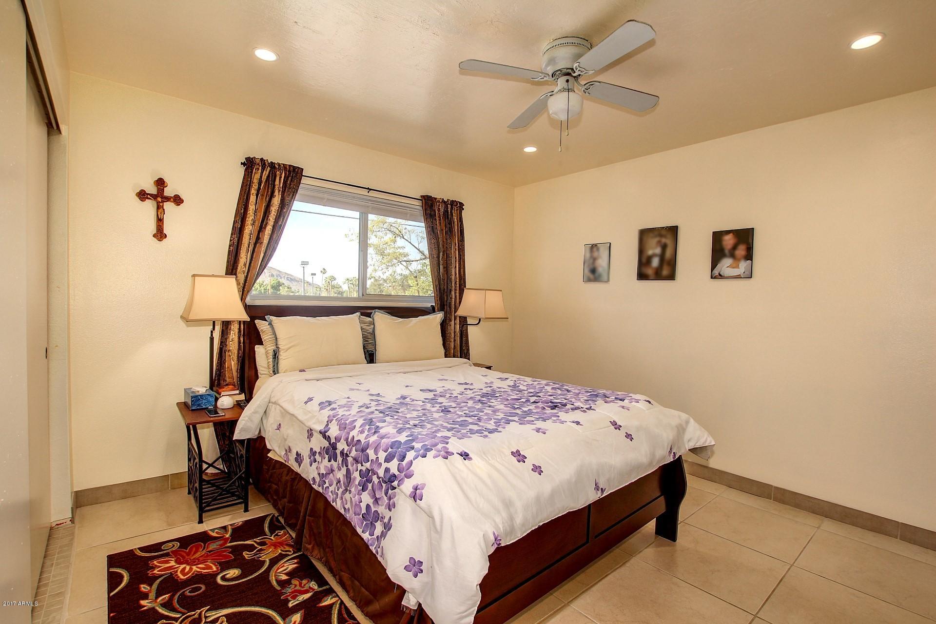 5525 East Thomas Road, Unit B9 Phoenix, AZ 85018 - Photo 10 of 22 0011-thomas (11)
