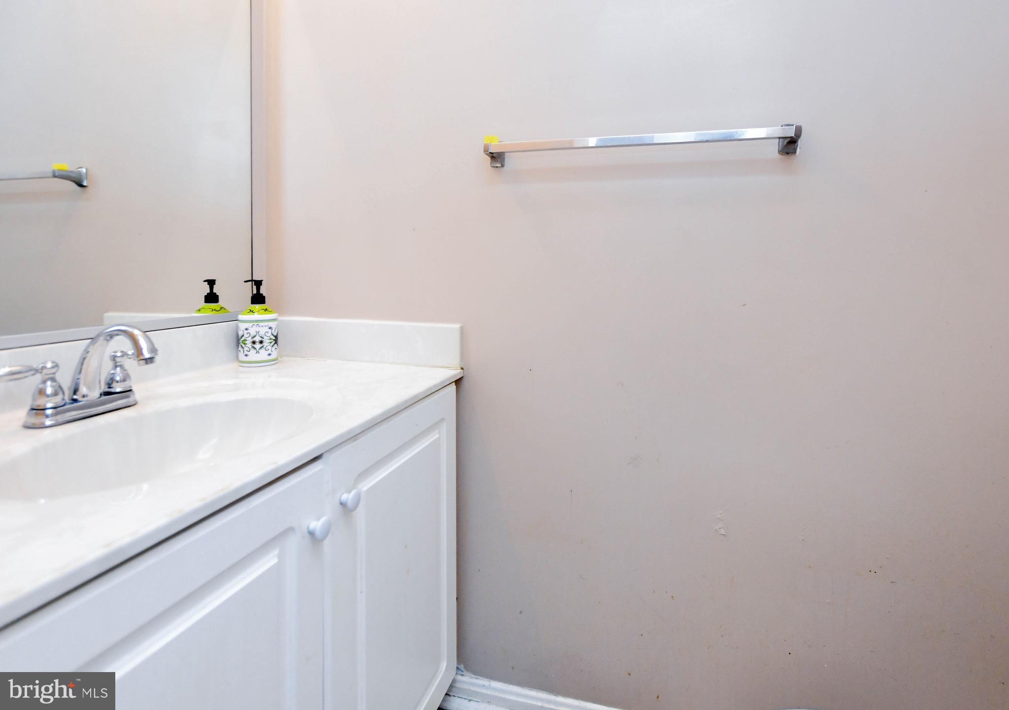 4219 Pascal Avenue Curtis Bay, MD 21226 - Photo 11 of 35