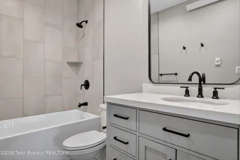 $404,000 | 140 Larkspur Avenue, Unit 601, Victor, ID 83455