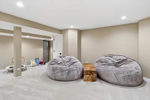 $1,150,000 | 329 Royce Woods Court, Naperville, IL 60565
