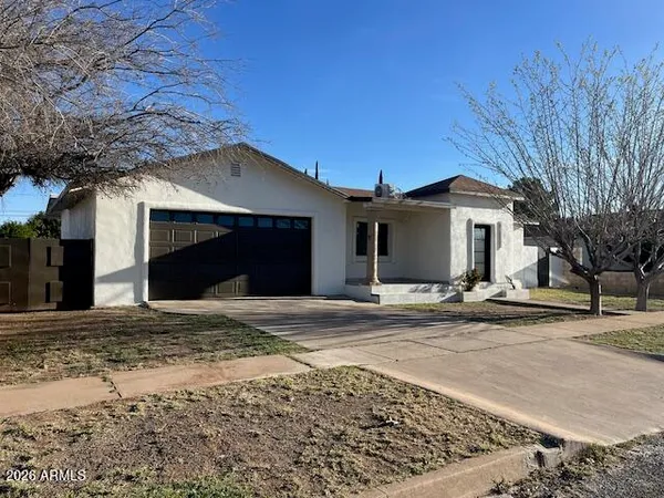 $289,000 | 1480 East 9th Street, Douglas, AZ 85607