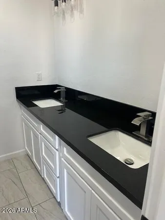 $289,000 | 1480 East 9th Street, Douglas, AZ 85607