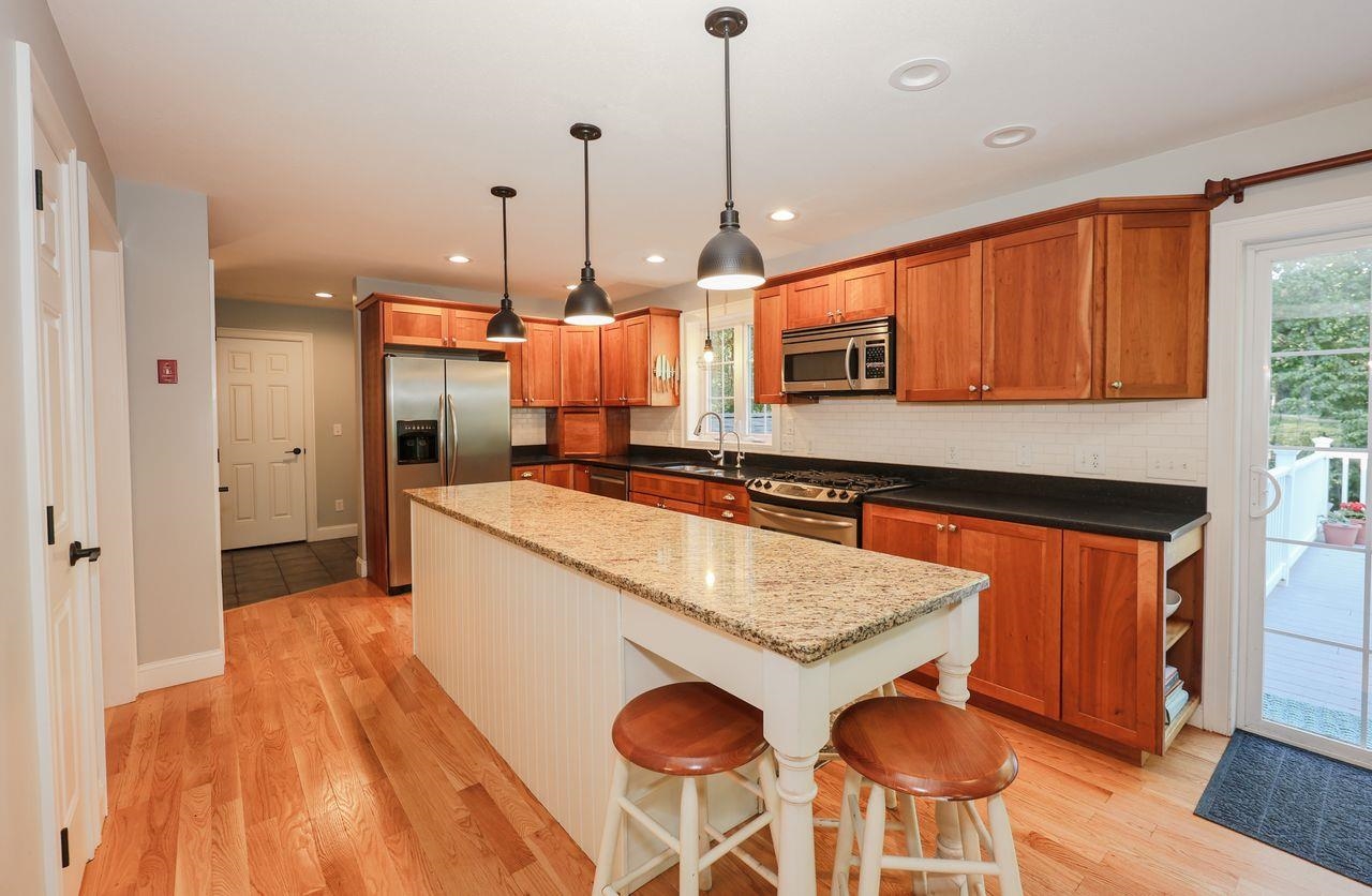 7 Anna Lisa Way Nottingham, NH 03290 - Photo 14 of 43