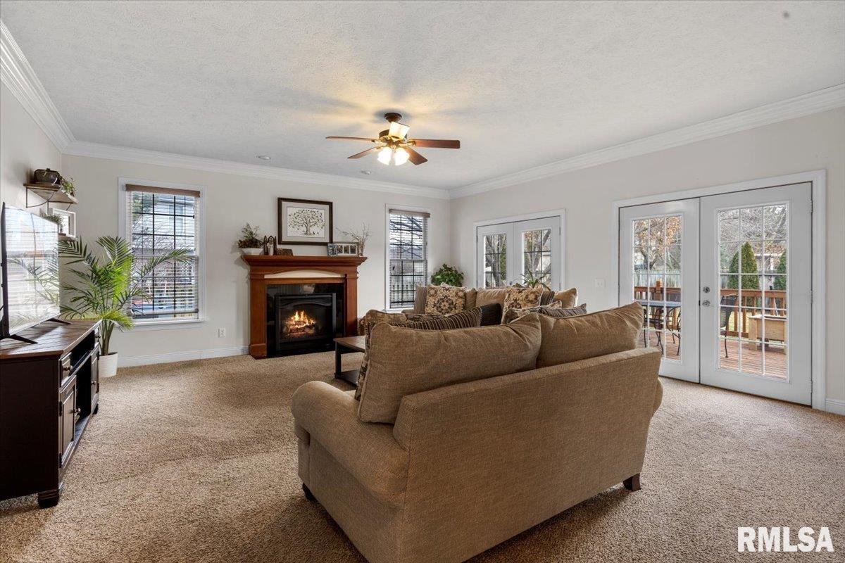 6504 Willow Springs Road Springfield, IL 62712 - Photo 4 of 42