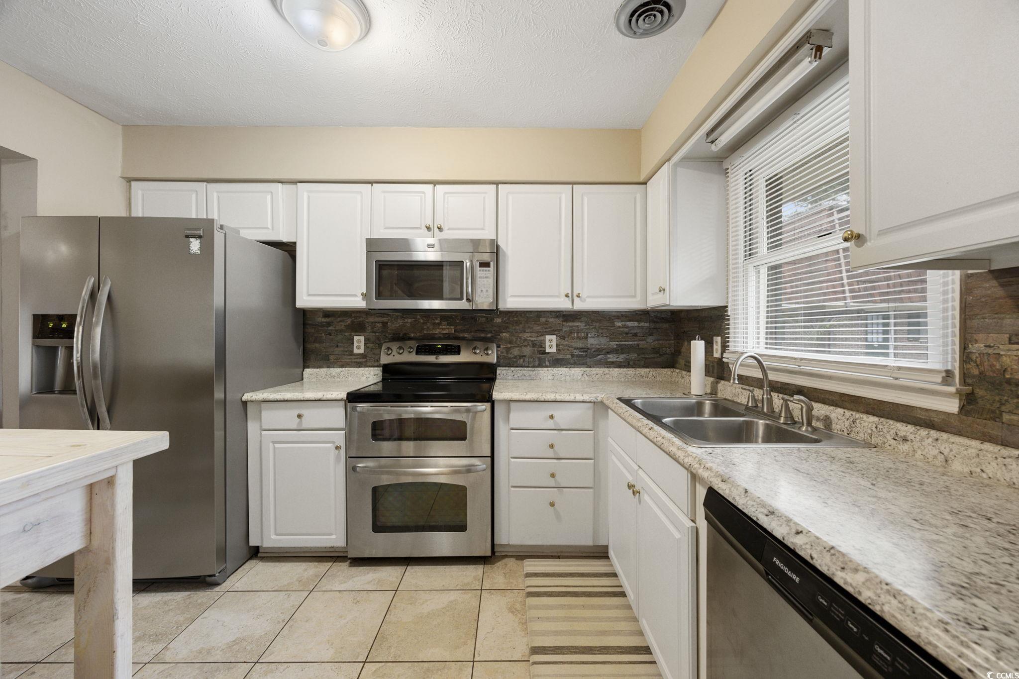 125 Carolina Road, Unit DD1 Conway, SC 29526 - Photo 4 of 39