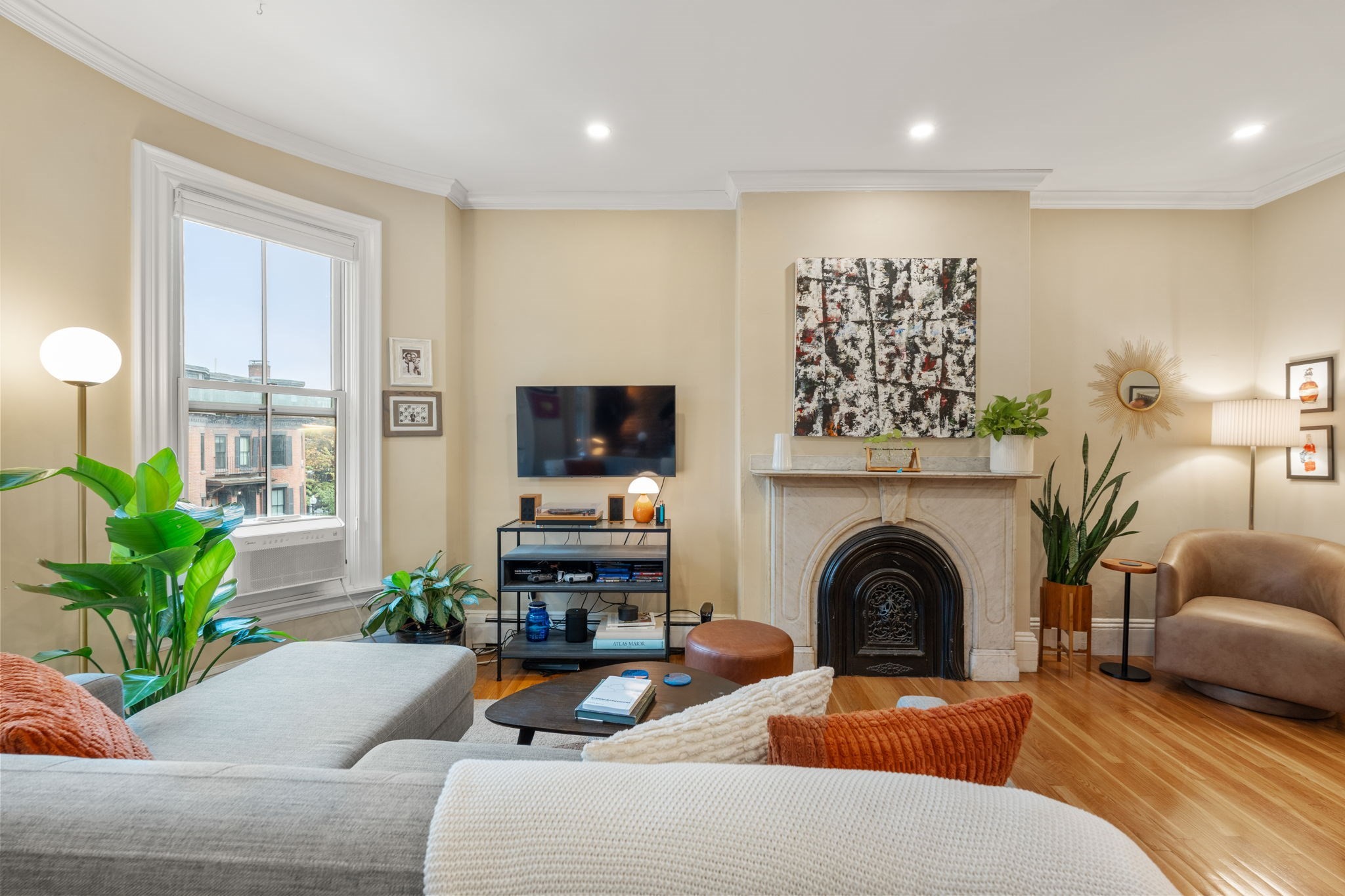 82 Appleton Street, Unit 2 Boston, MA 02116 - Photo 8 of 14 Gallery Image 8