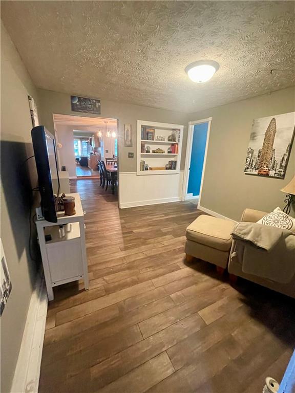 340 West Thompson Road Indianapolis, IN 46217 - Photo 19 of 47 Gallery Image 19