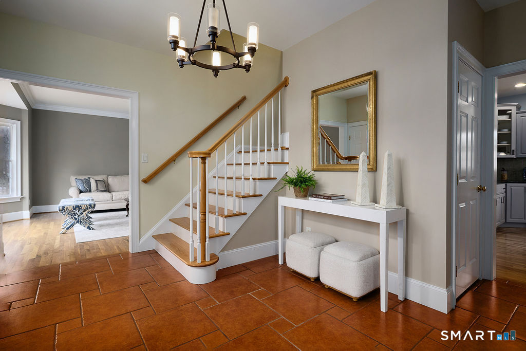 2 Eden Hill Road Newtown, CT 06470 - Photo 4 of 37