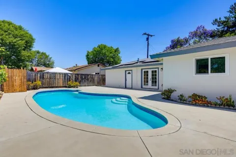 $695,000 | 569 Gold Drive, Oceanside, CA 92057
