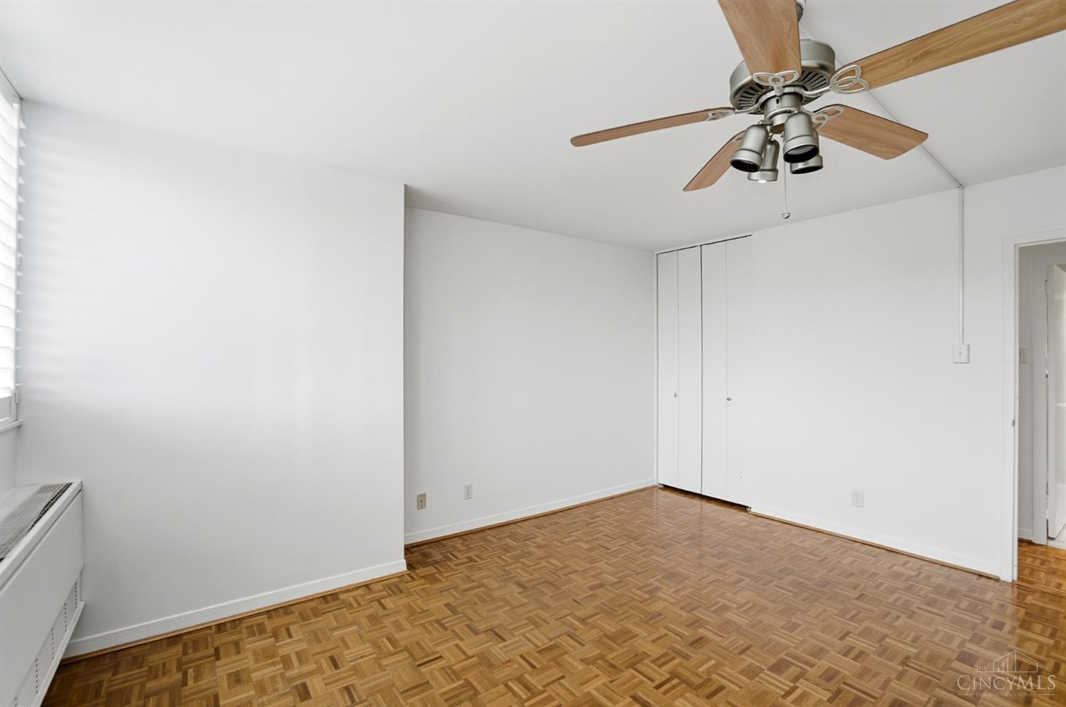 2324 Madison Road, Unit 403 Cincinnati, OH 45208 - Photo 28 of 40