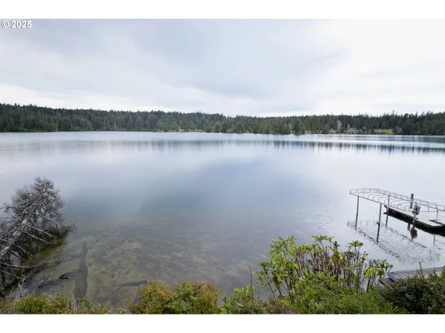 $1,090,000 | 84284 Alder Drive, Florence, OR 97439