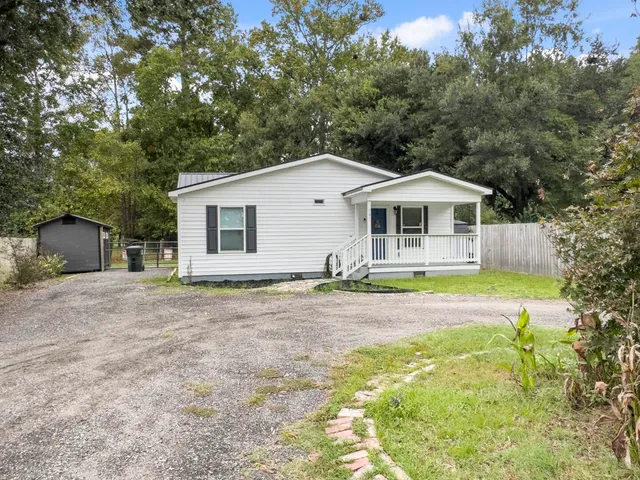 $230,000 | 201 Cooper, Moncks Corner, SC 29461