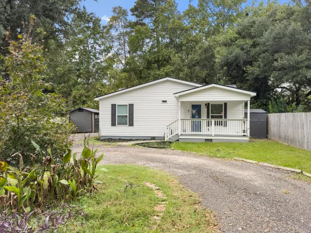 $230,000 | 201 Cooper, Moncks Corner, SC 29461