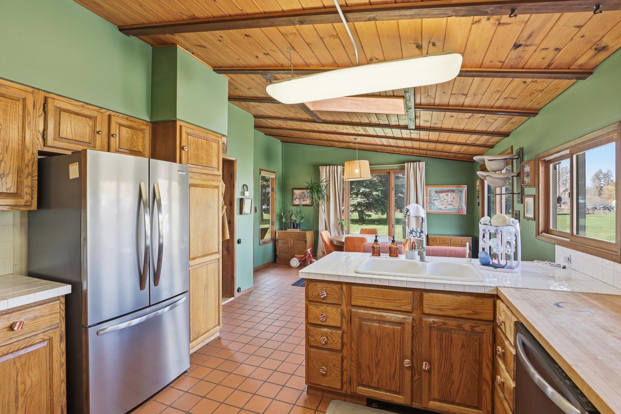 2239 Spence Road Chewelah, WA 99109 - Photo 11 of 47