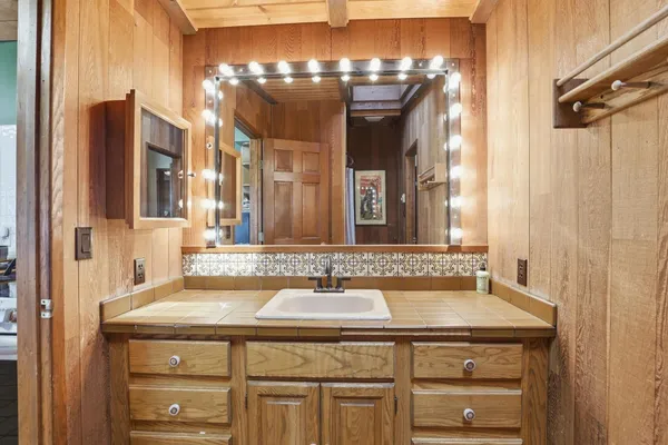 $425,000 | 2239 Spence Road, Chewelah, WA 99109