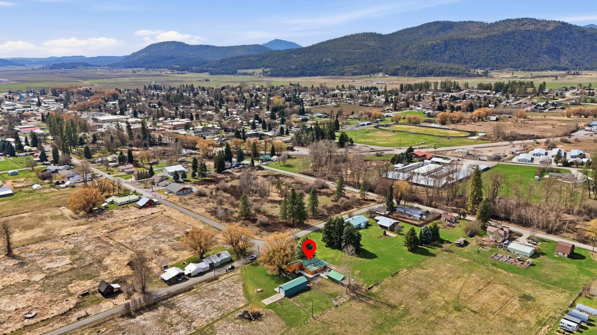 2239 Spence Road Chewelah, WA 99109 - Photo 2 of 47