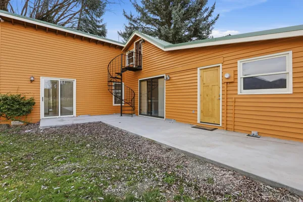 $425,000 | 2239 Spence Road, Chewelah, WA 99109