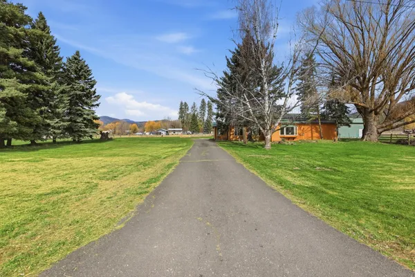 $425,000 | 2239 Spence Road, Chewelah, WA 99109
