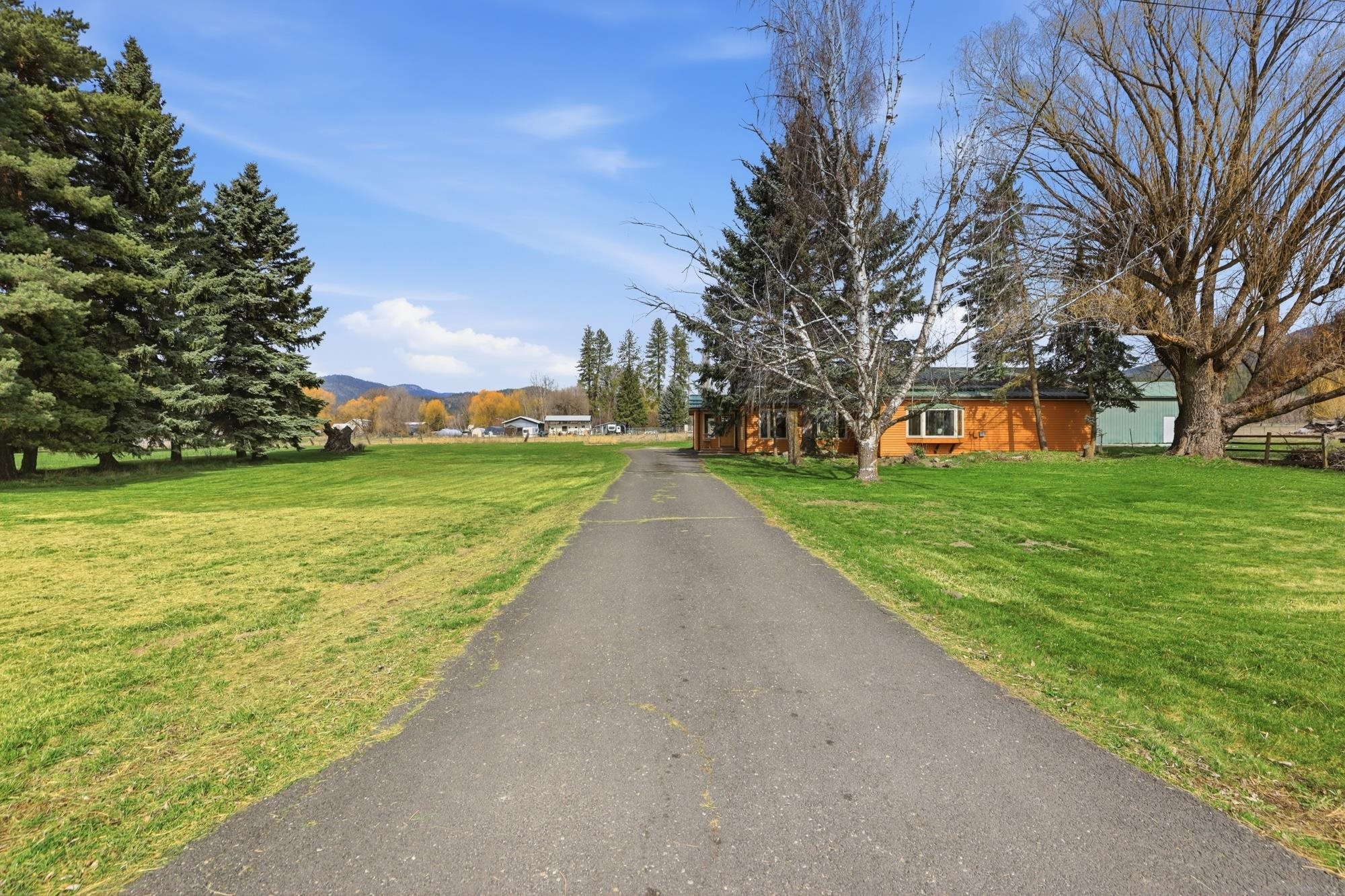 2239 Spence Road Chewelah, WA 99109 - Photo 3 of 47