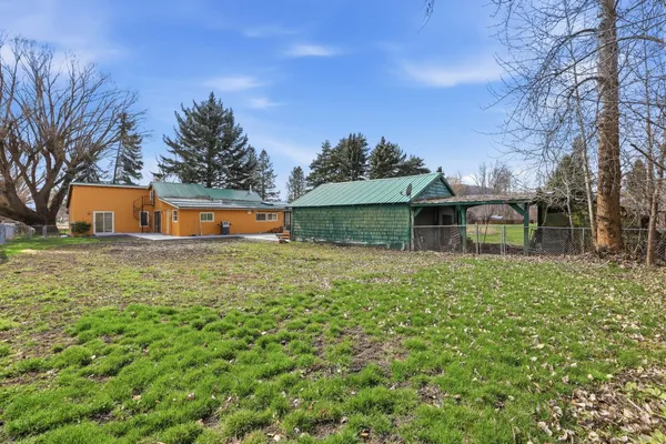 $425,000 | 2239 Spence Road, Chewelah, WA 99109