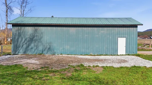 $425,000 | 2239 Spence Road, Chewelah, WA 99109