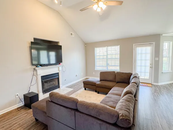 $2,100 | 4620 Country Glen Circle, Grovetown, GA 30813
