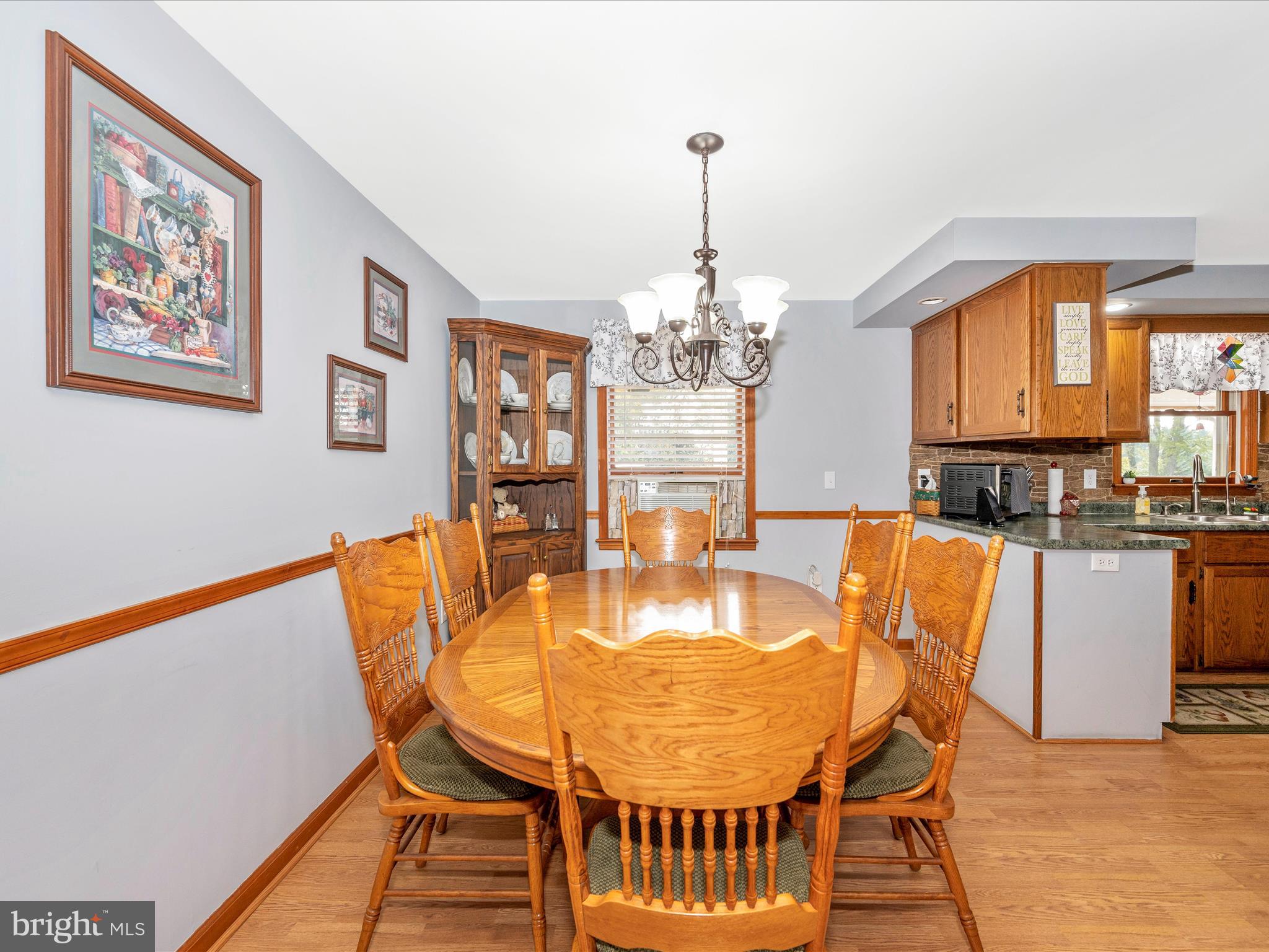 13035 St Paul Road Clear Spring, MD 21722 - Photo 10 of 57 Dining Room