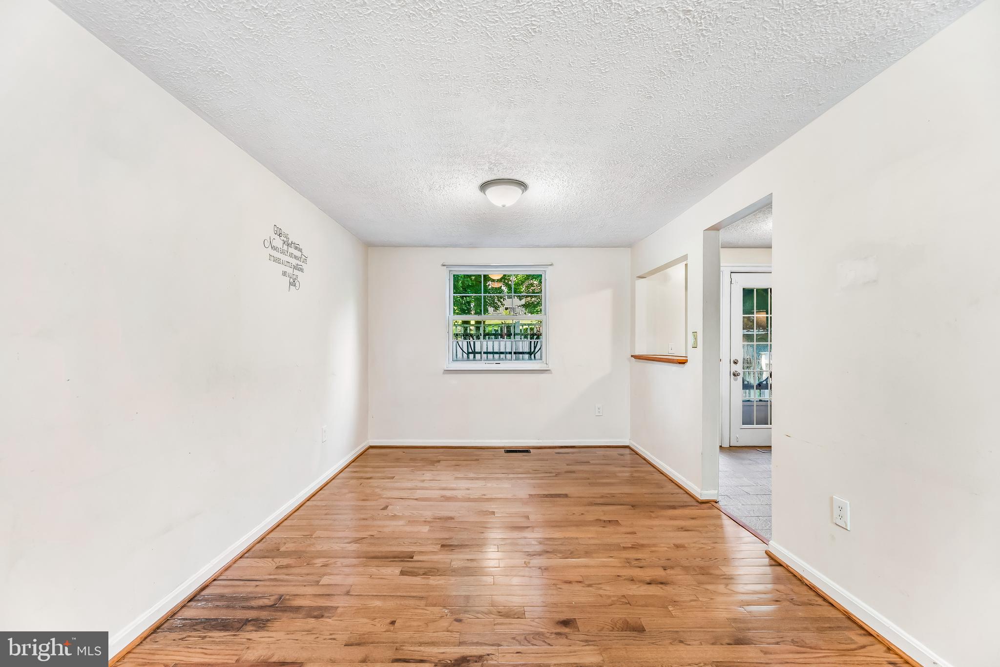 4303 Ridgeway Terrace Prince Frederick, MD 20678 - Photo 8 of 18