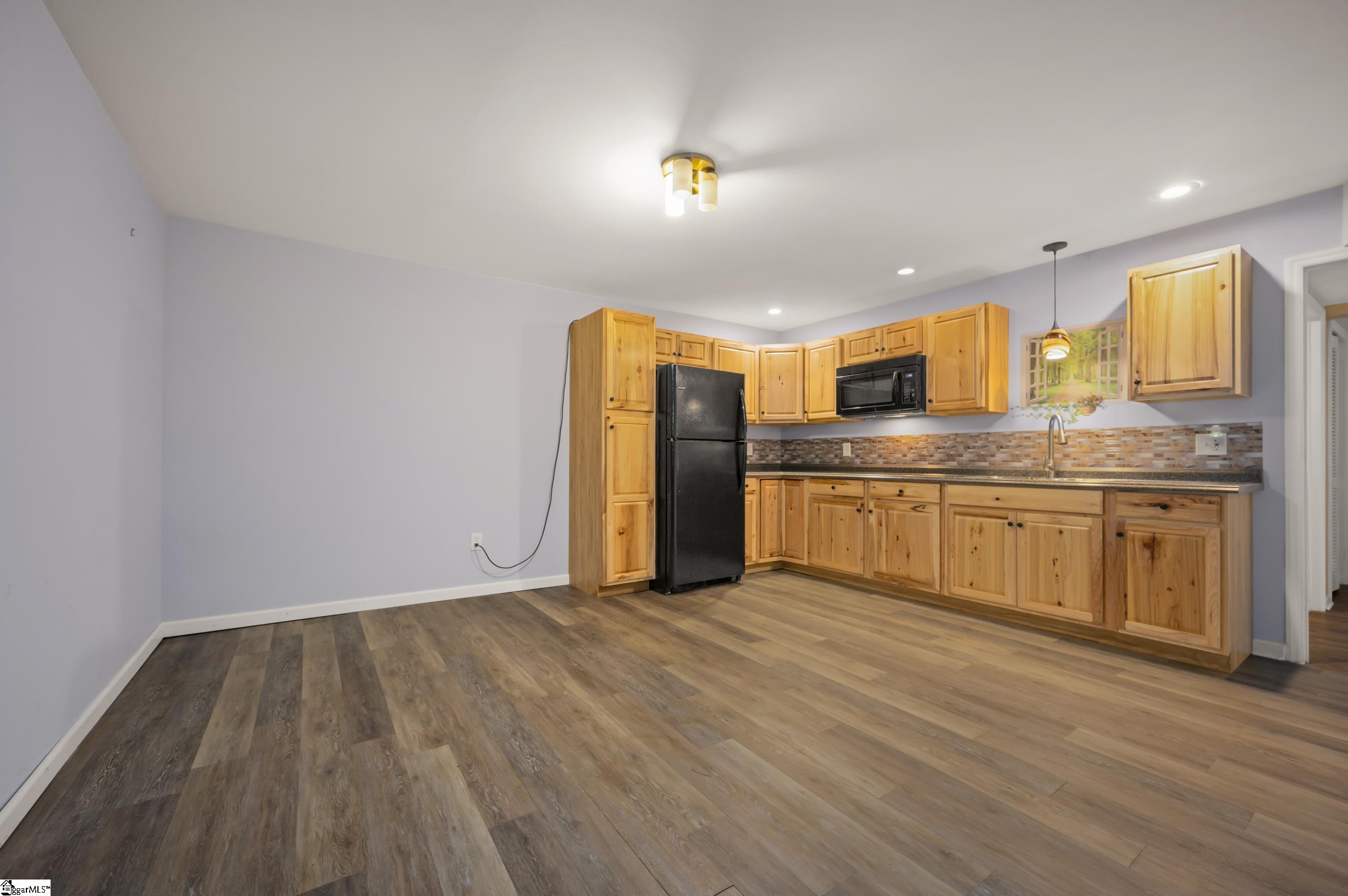 77 Chestnut Street, Unit OAK 301 Tryon, NC 28782 - Photo 35 of 39