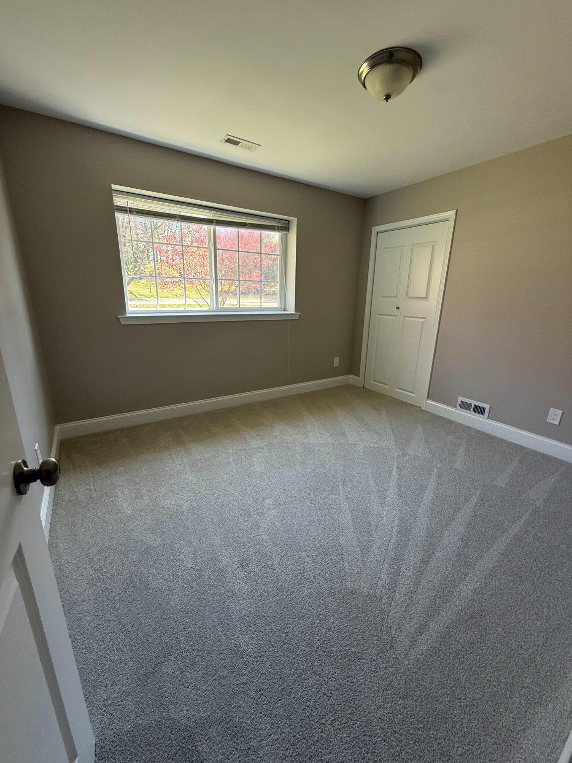 1107 Cromwell Road Glenside, PA 19038 - Photo 16 of 28 Bright and airy third bedroom.