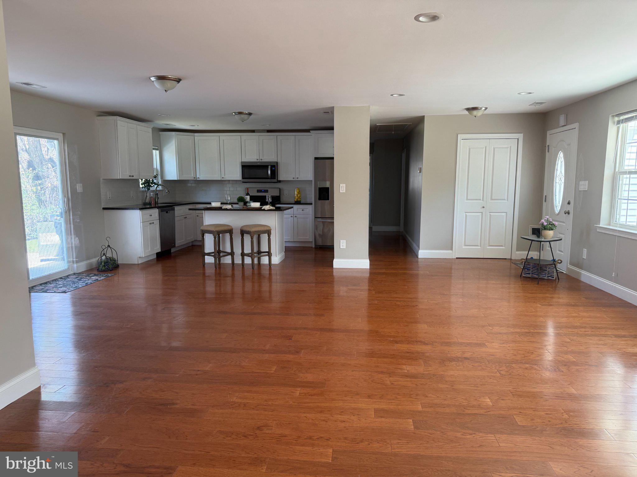 1107 Cromwell Road Glenside, PA 19038 - Photo 4 of 28 Spacious open-concept living area.