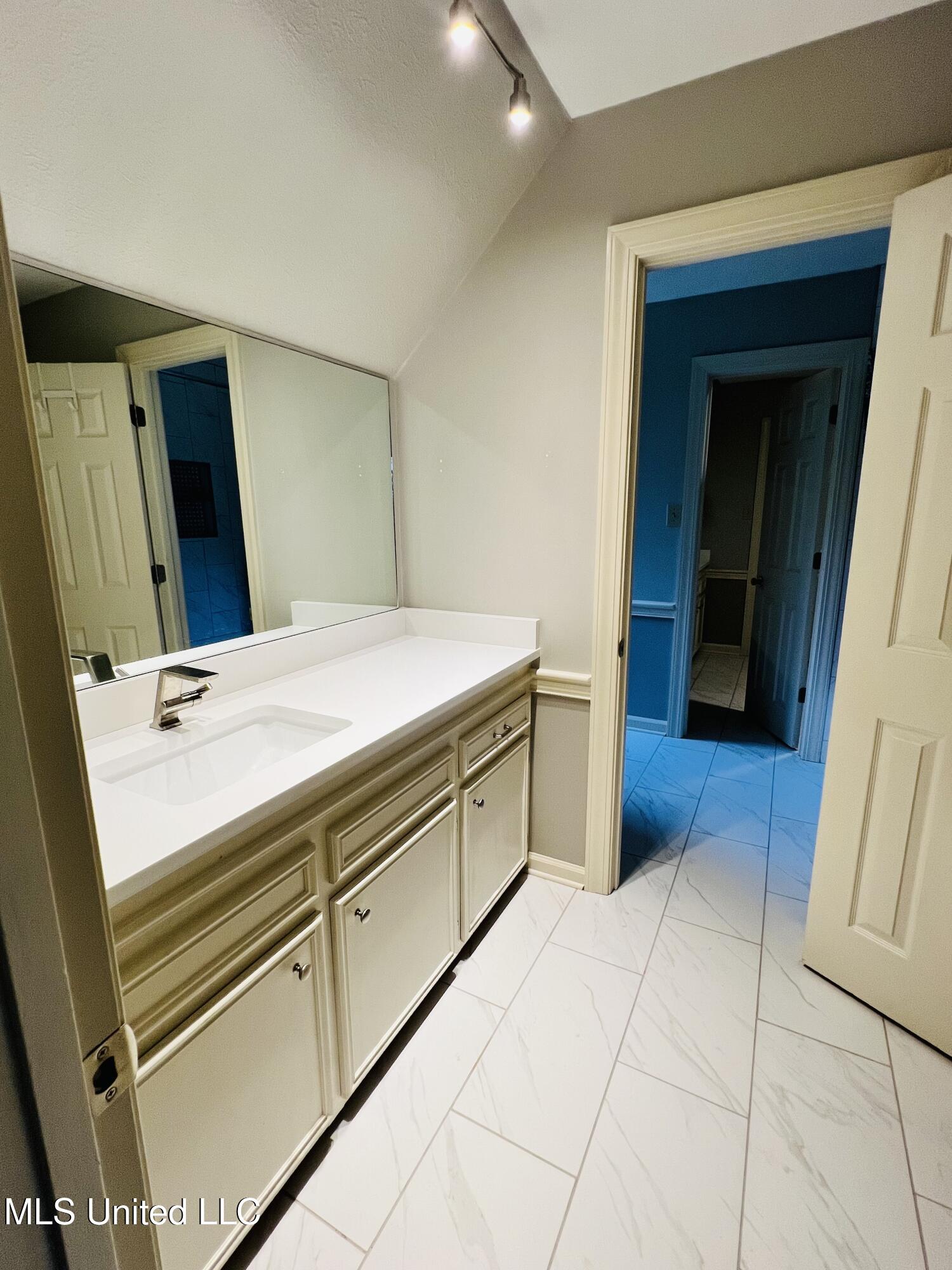 611 South Springlake Circle Terry, MS 39170 - Photo 23 of 47 IMG_8964