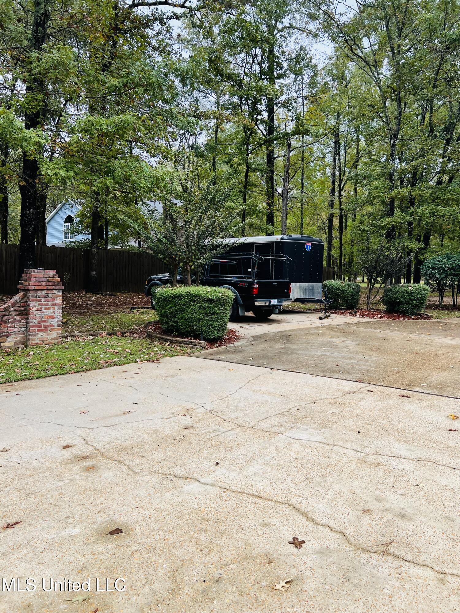 611 South Springlake Circle Terry, MS 39170 - Photo 7 of 47 IMG_8951