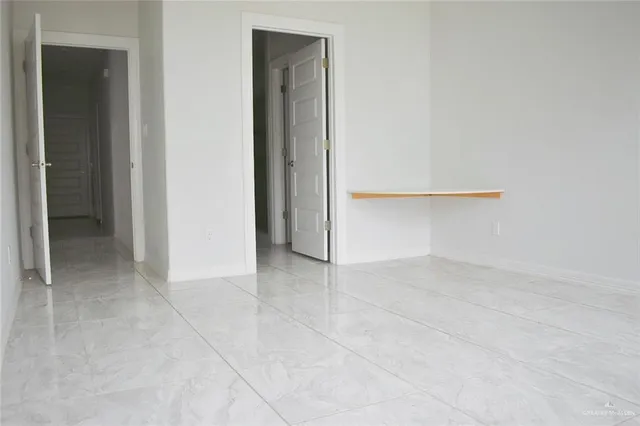 $2,900 | 5508 Duke Avenue, Mission, TX 78573